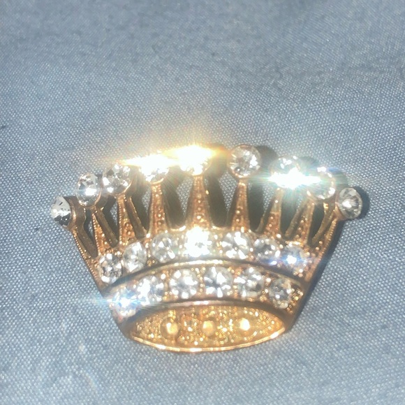 Gold Crown Rhinestone Brooch - Gold & Clear - Picture 2 of 4
